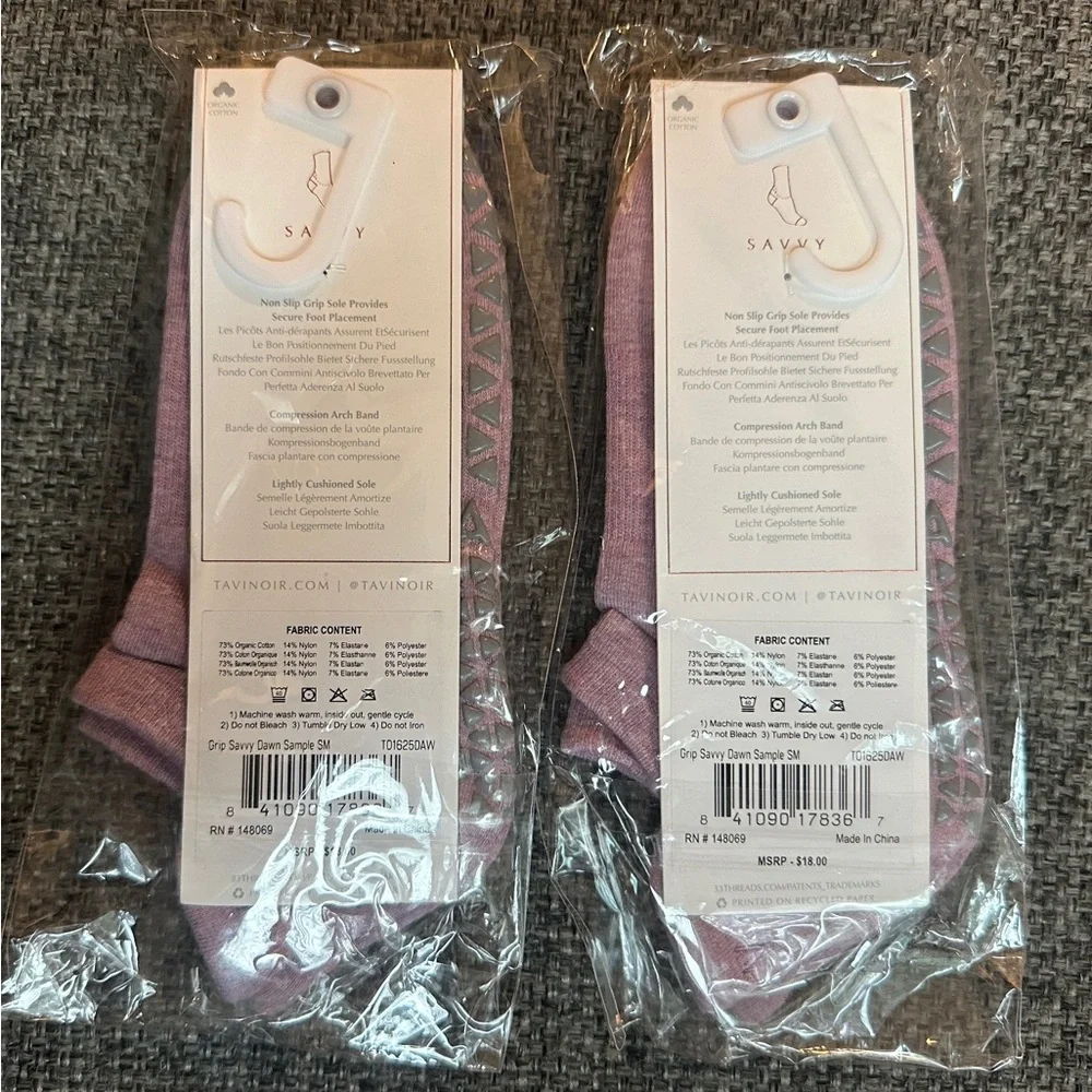 2 PAIRS  Tavi Noir Savvy Grip Socks -Dawn - SMALL (6-8)‎ NWT